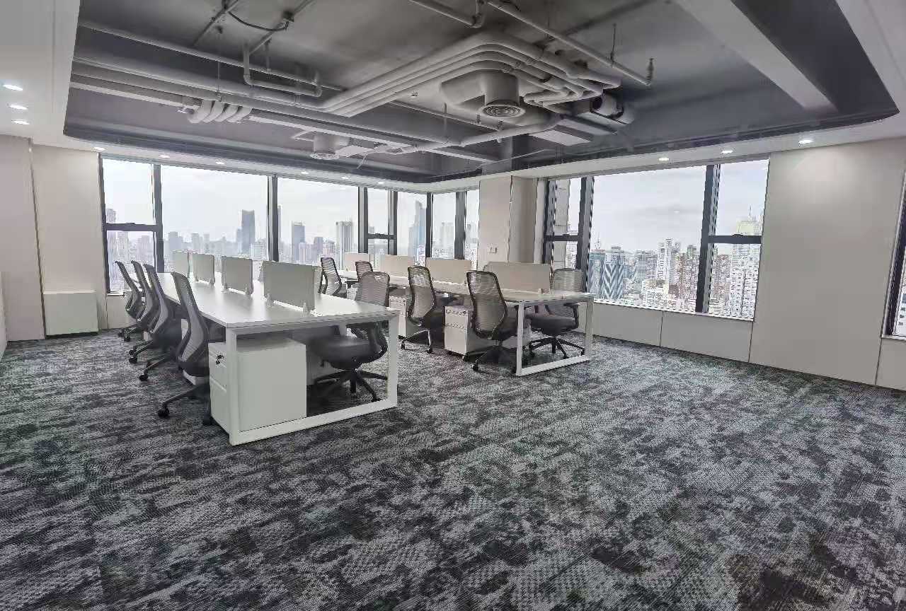 香港新世界大厦（k11）290平精装修带家具办公室出租